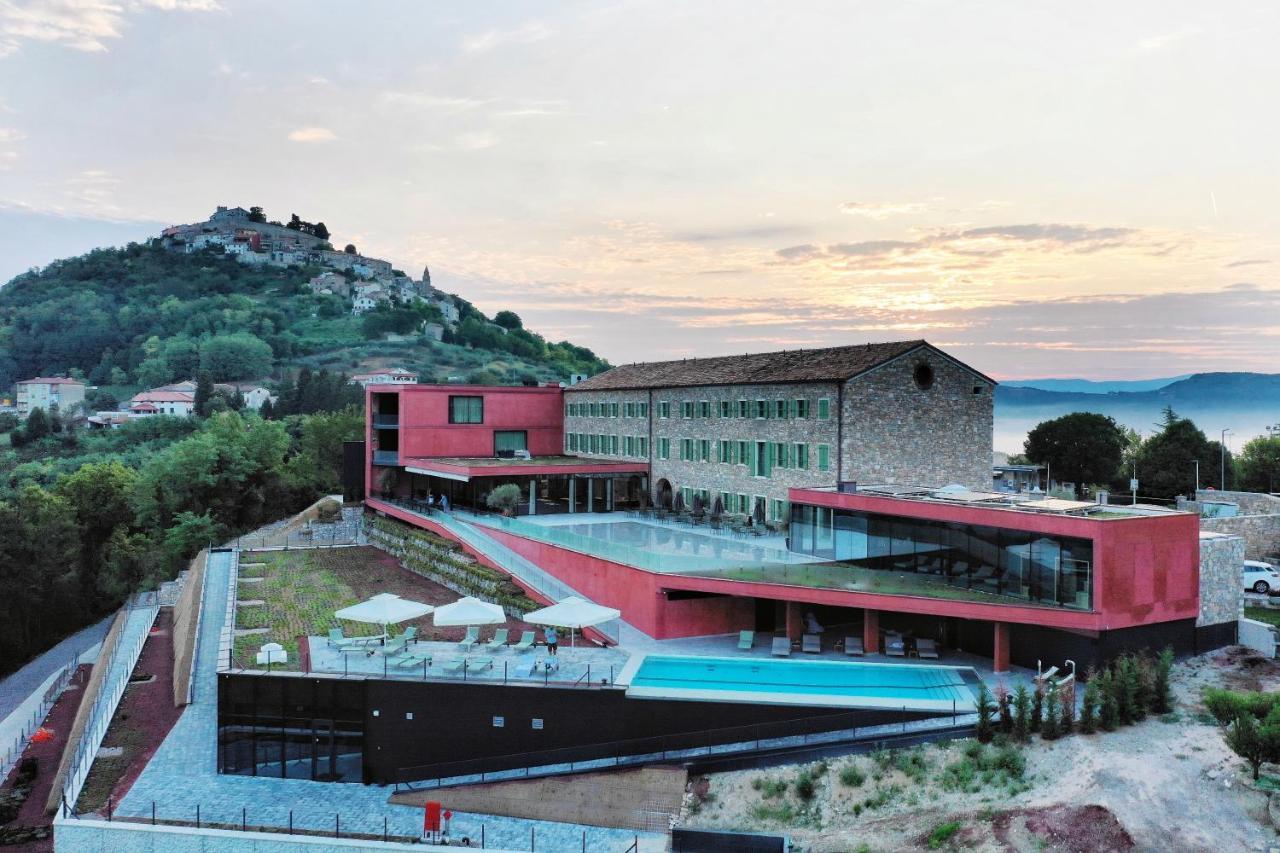 Winery & Design Hotel Roxanich Motovun Esterno foto