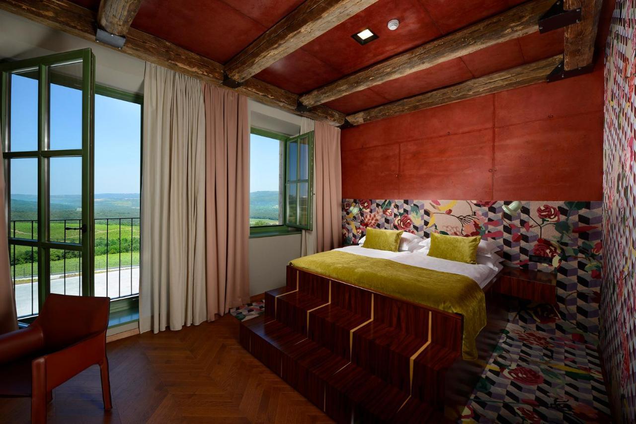 Winery & Design Hotel Roxanich Motovun Esterno foto